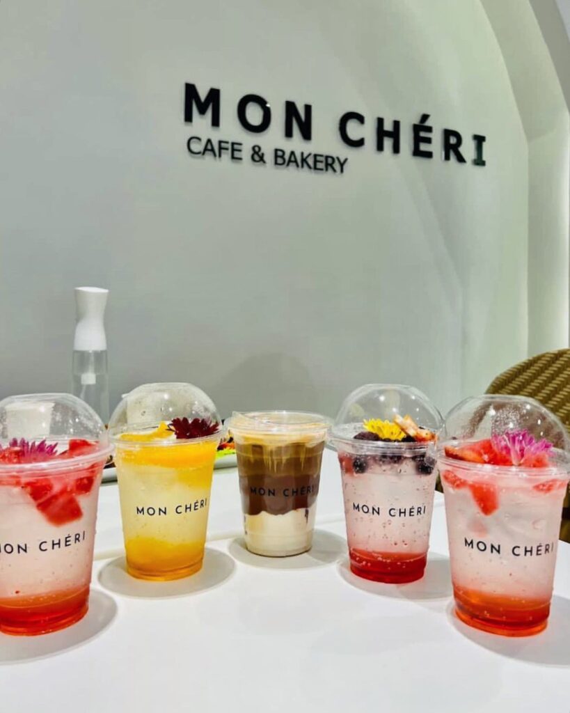 an image of Moncheri cafe drinks